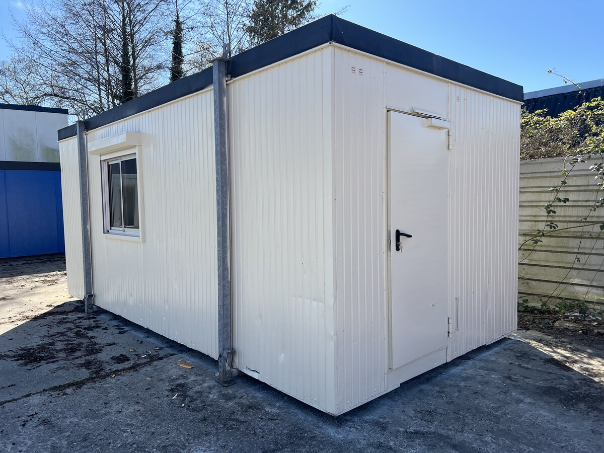 Afbeelding bij Kantoorunit / Uitvoerders keet 