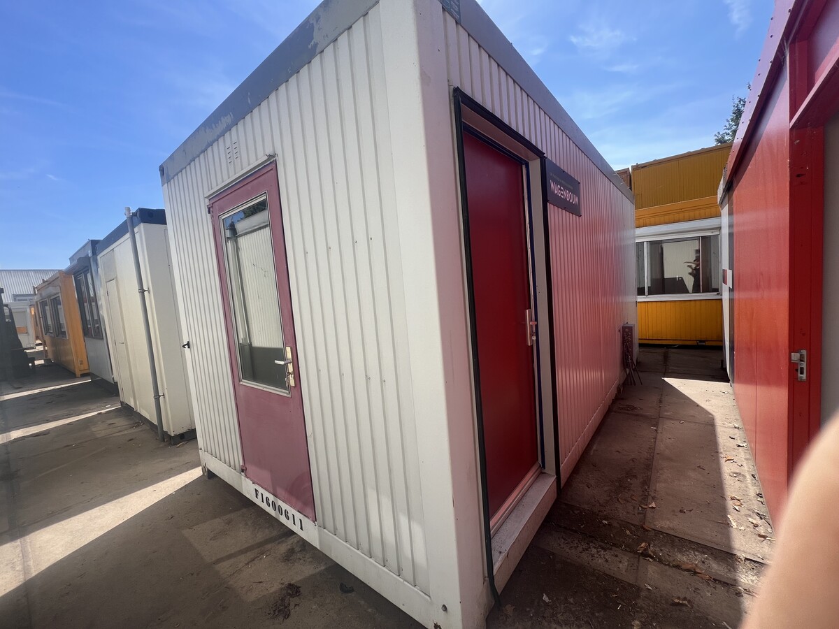 Afbeelding bij Douche unit / Sanitair unit 